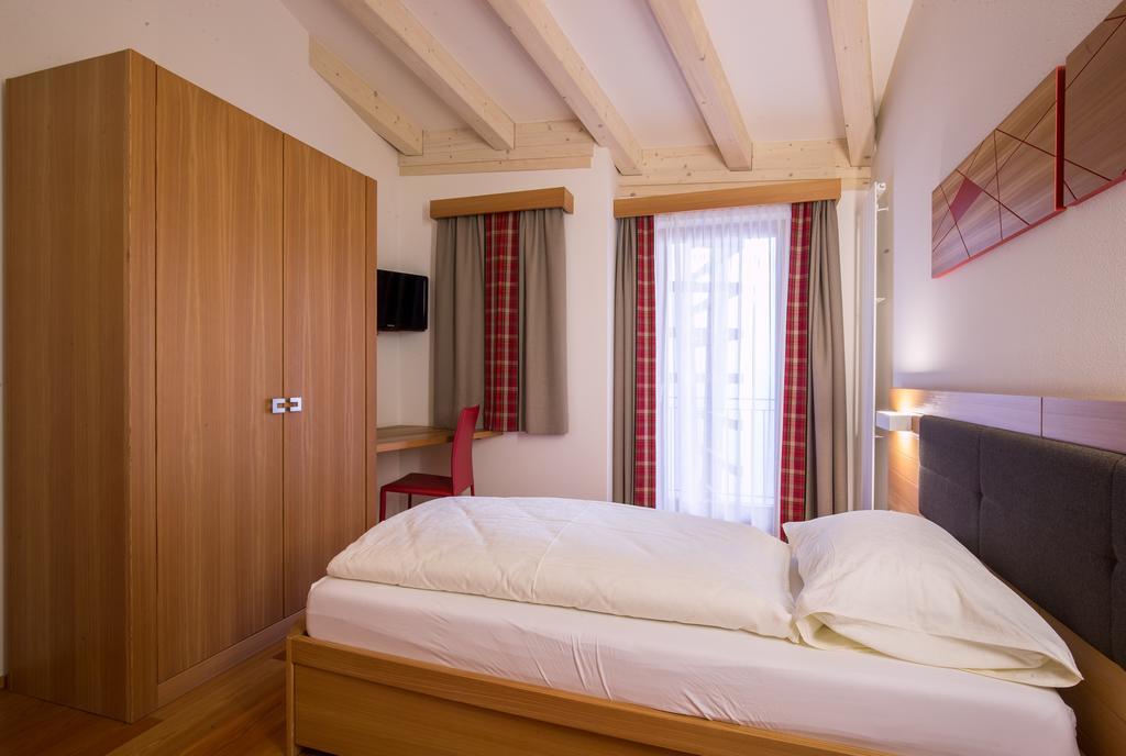 Hotel Al Cervo Tesero Buitenkant foto
